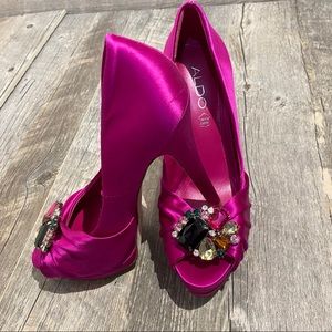 ALDO velvet High Heels
